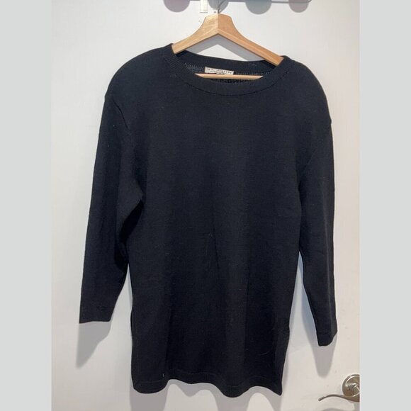 St. John Black Long Sleeve Crew Neck Pullover Sweater Women’s Size M - Picture 1 of 9